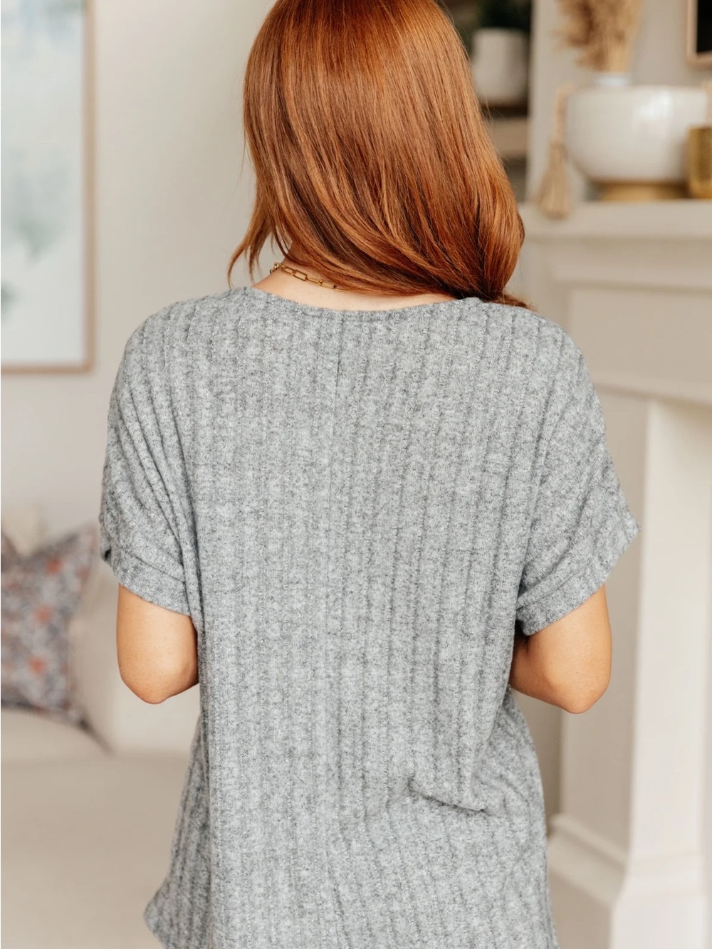 NWOT Grey Ribbed Top - Picture 2 of 14